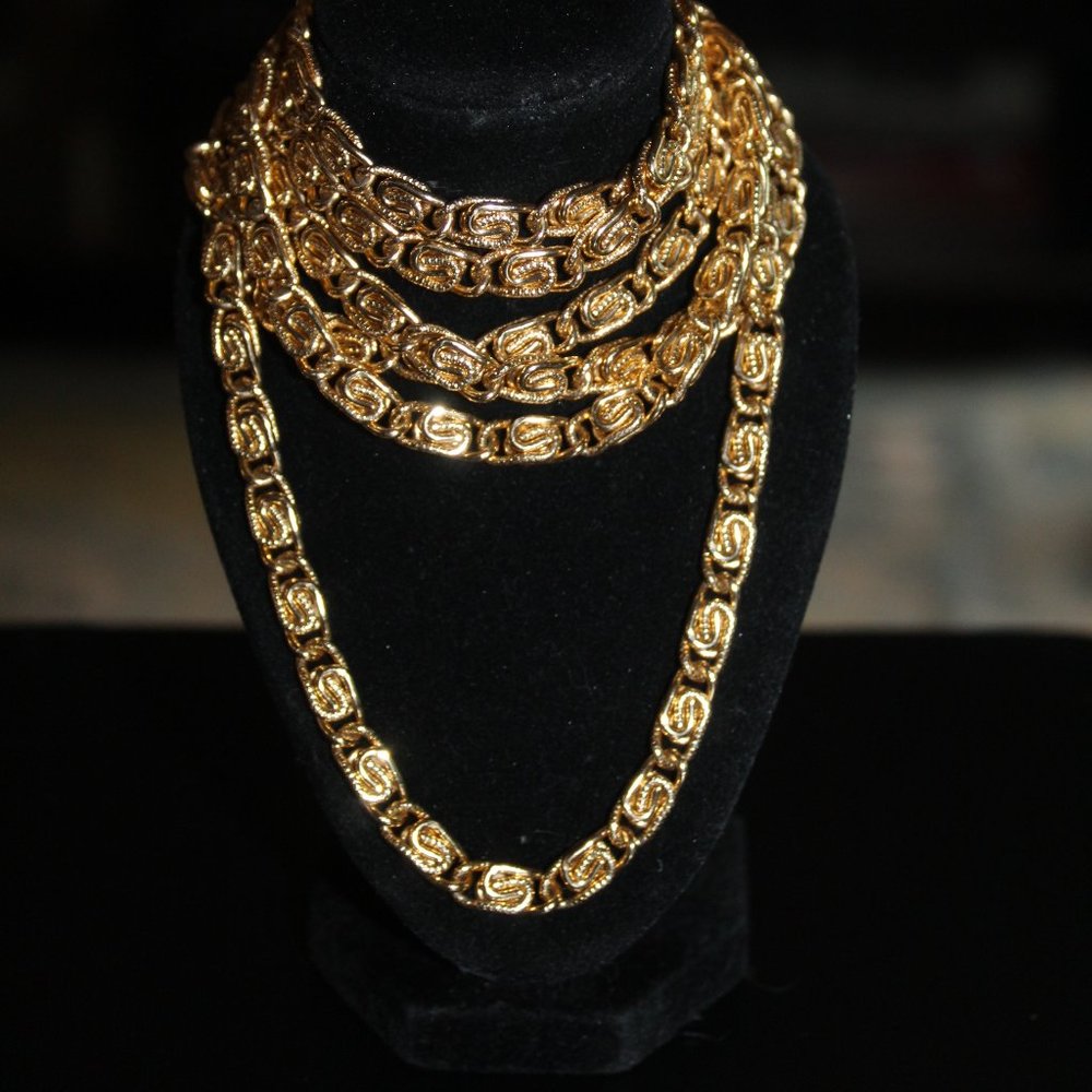 Gold 32" Linked Chain Beautiful Double Or Single - image 8